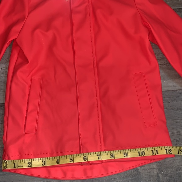 NWOT Cat & Jack Boy Rain Coat. - Picture 2 of 8
